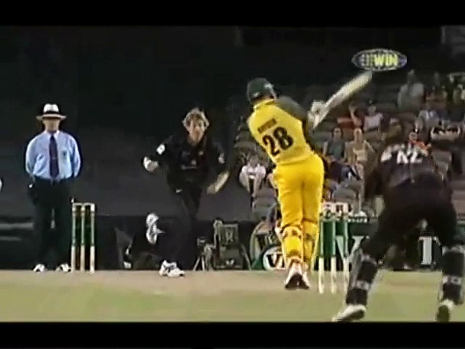 The very best cricket catches - Amazing sport compilation