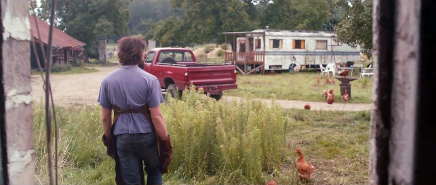 _The Bikini Surprise_ THE BROKEN CIRCLE BREAKDOWN Film Clip # 4