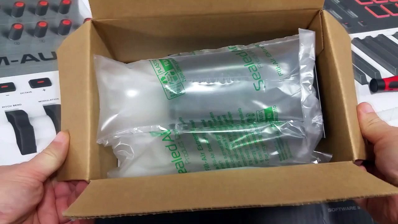 New Motorola Droid Turbo Verizon Exclusive Quad HD 4k smartphone unboxing quick review