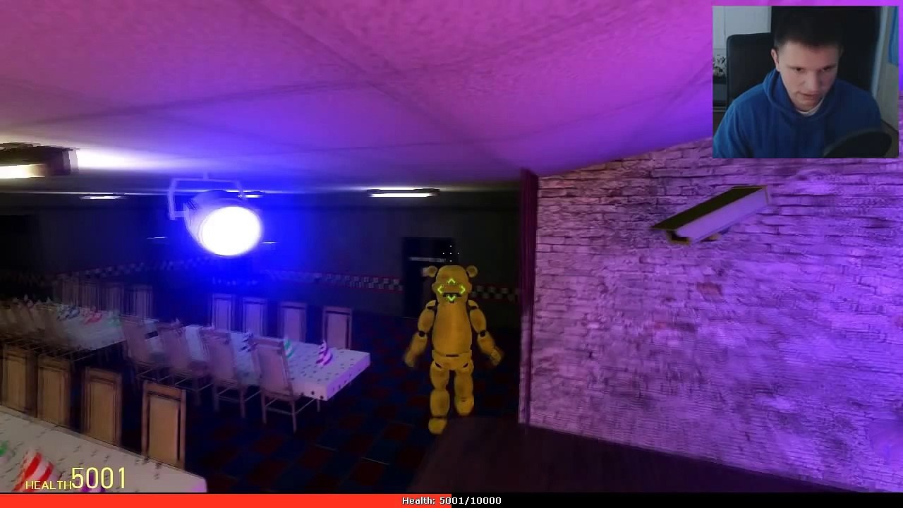 Garry's mod GOLDEN FREDDY FIGHTING NORMAL FREDDY (Five Nights At Freddy's 2.0 Gmod)