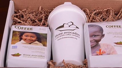 The Best Holiday Gifts that Give Back