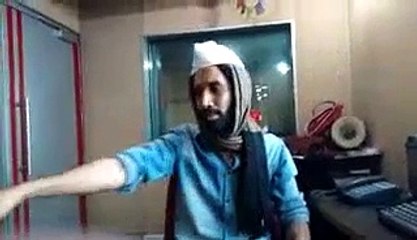 RJ Trolls Arvind Kejriwal