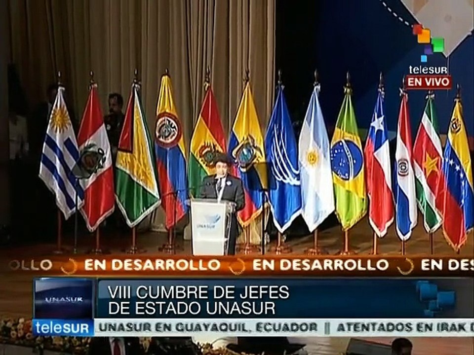 Acto de condecoración al presidente uruguayo José Mujica