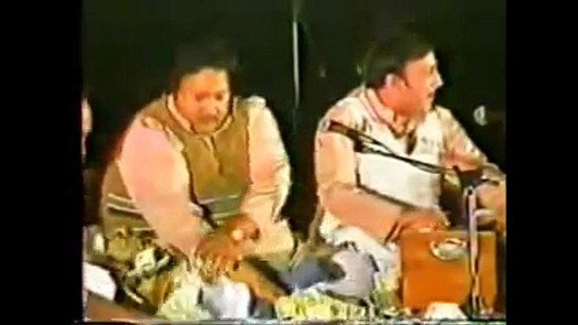 Dard Rukta Nahin by Nusrat Fateh Ali Khan Most Famous qwalli
