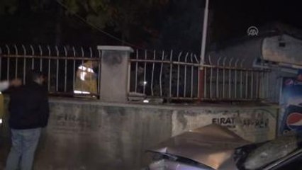 Otomobil Yayalara Çarptı: 1 Ölü, 4 Yaralı