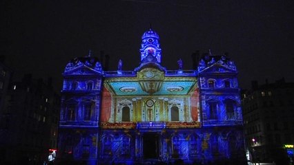 La fête des lumières revient à Lyon avec un ballet hypnotique des plus impressionnants