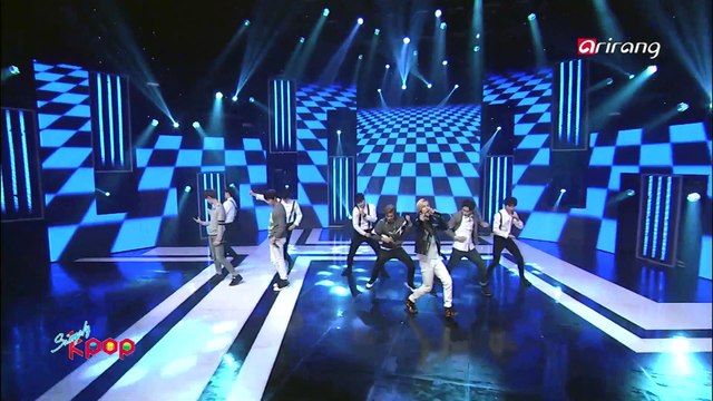 Simply K-Pop Ep140C01 UNIQ (Falling In Love)