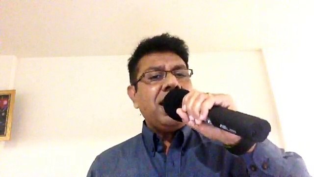 Akela hoon main is duniya main... Rafi Saab's karaoke by mlml, sung by dj mehfil live