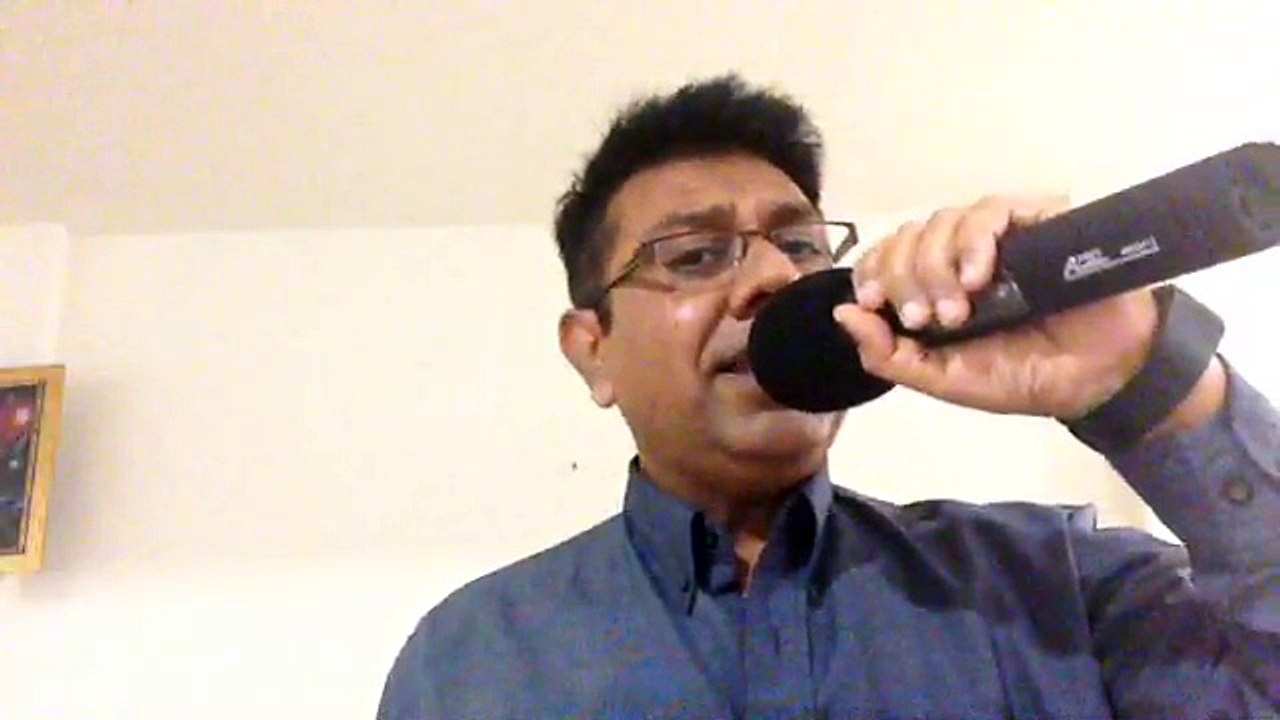 Badi udas hai zindagi koi to saathi... Kumar Sanu's karaoke by Abdul Ali, sung by dj mehfil live