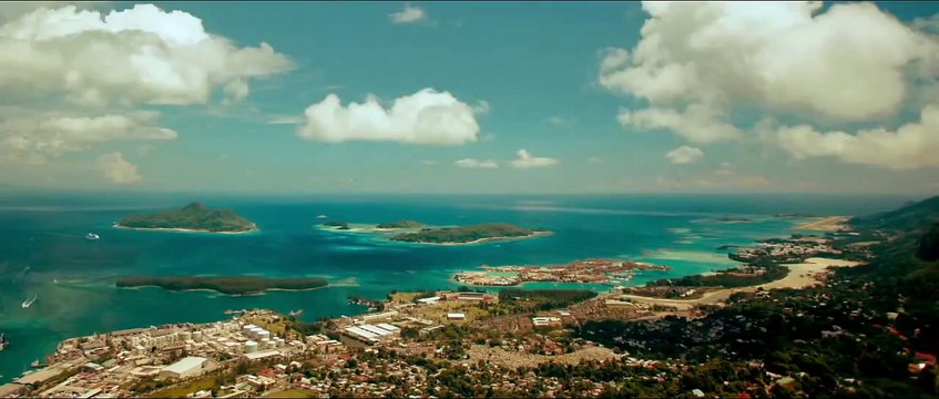 RUNNER RUNNER Movie Trailer # 2