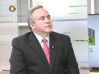 Transparencia Internacional evalúa a los funcionarios públicos y al Gobierno