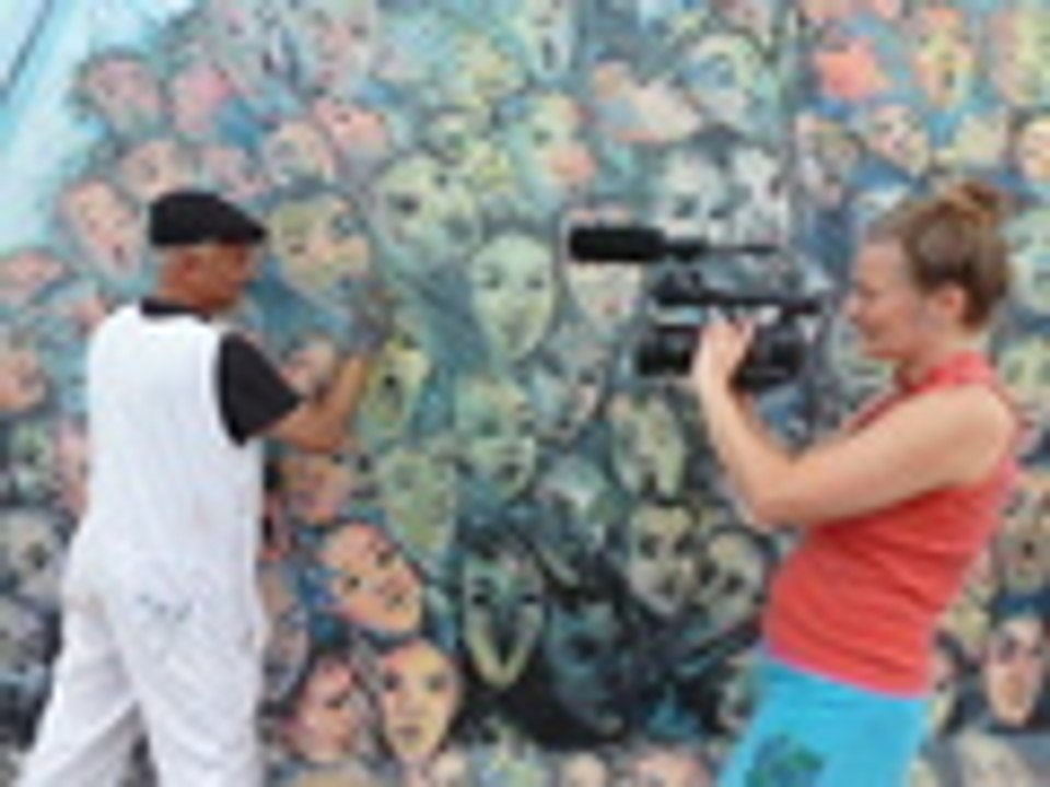 Berlin east side gallery - trailer (deutsch) hd