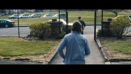 OUT OF THE FURNACE Trailer (2013)