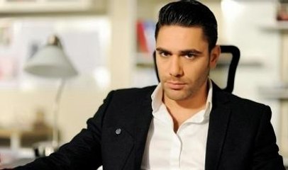 Kadir Doğulu Yeni Dizi İçin İmzayı Attı