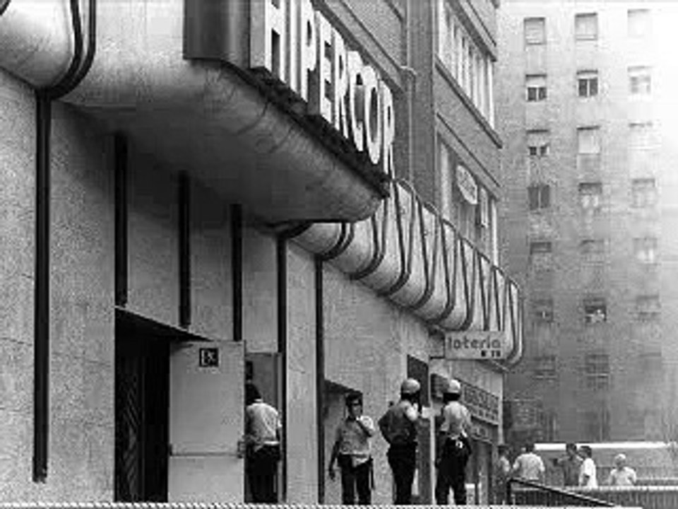 Documental radiofónico del atentado de ETA en el Hipercor de Barcelona en 1987 2004 2005