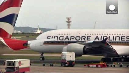 Olcsón kaptak business class-jegyeket a Singapore Airlines utasai, nem engedik fel őket a gépekre