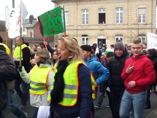 Mouy : Enseignants et parents descendent dans la rue