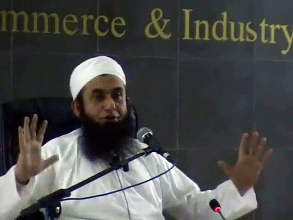 مولانا طارق جمیل نے اپنے دل کے دورے کے بارے میں بات کر رہے ہیں