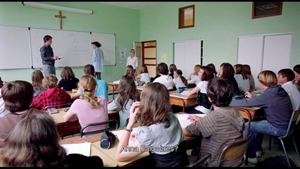 Love Like Poison / Un poison violent (2010) - Trailer English Subs