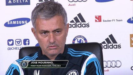 Mourinho: "Drogba allenatore? È ancora un gran calciatore"