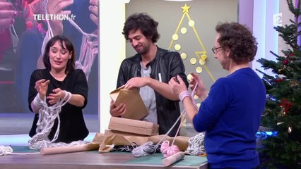 Max Boublil déballe le décor de l'émission CCVB