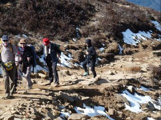 Vers le lac sacré de Gosaindkund