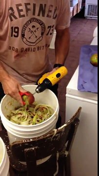 Funny Videos - Daddy Peeling Apples _ Facebook