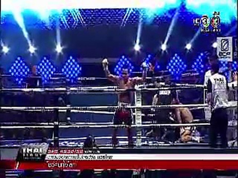 Yodsanklai Fairtex  vs Alex Oller (Thai Fight Card Chuek 22.11.2014)
