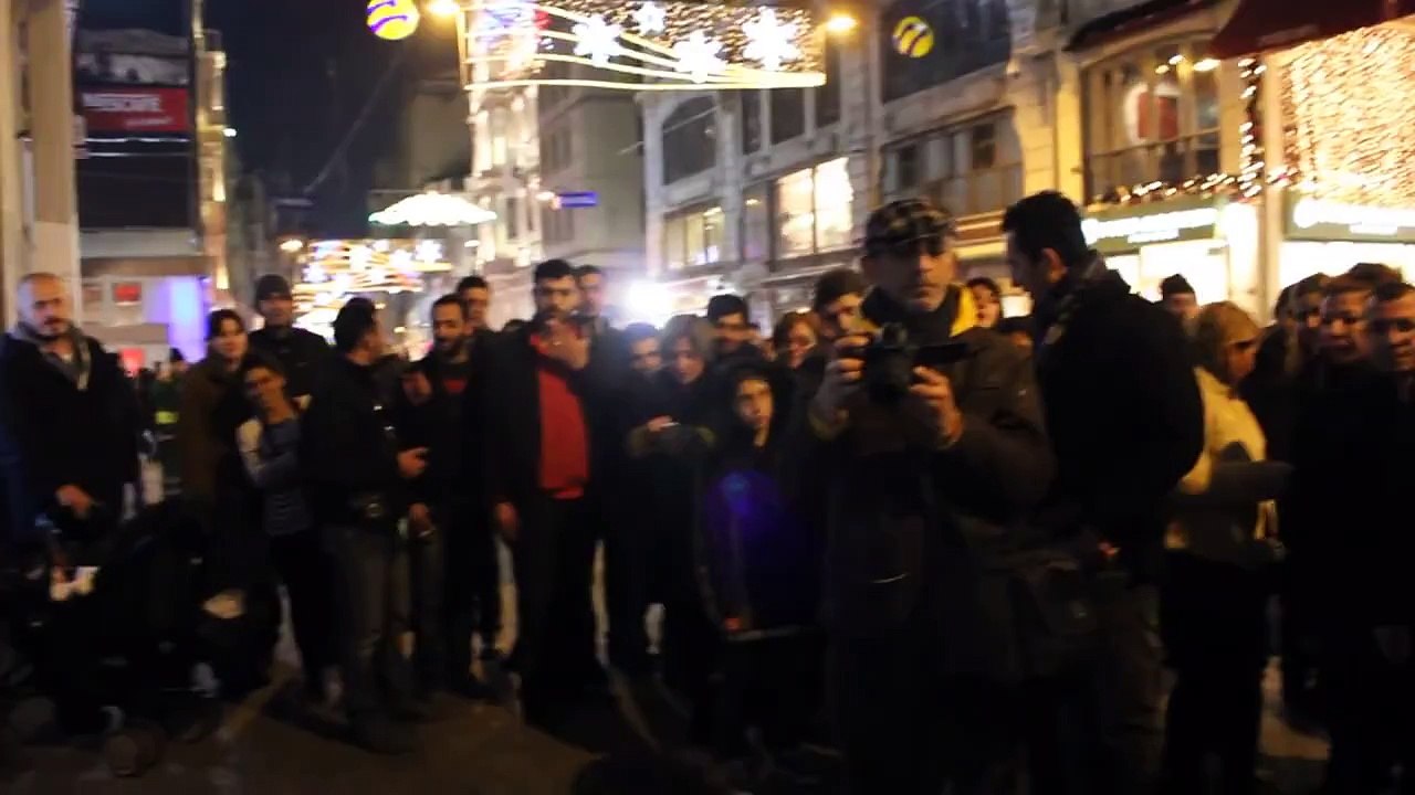 Darbuka böyle çalınır :)