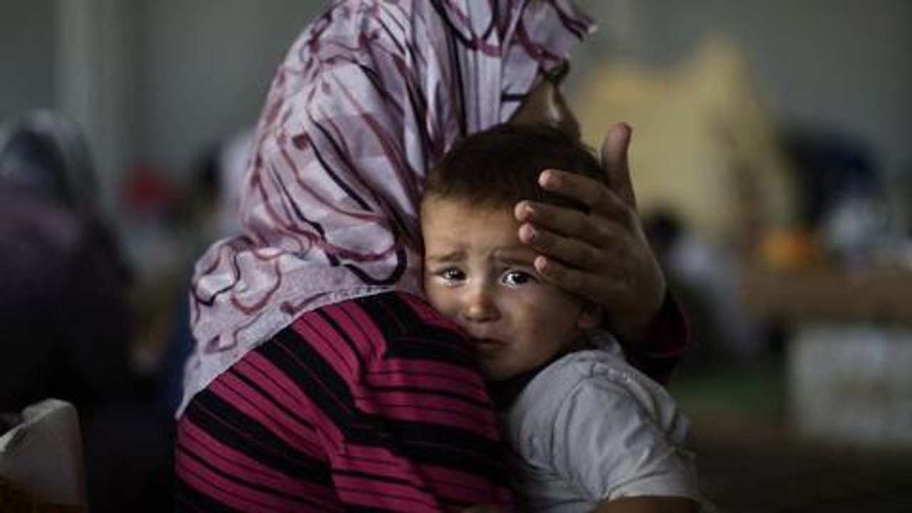 Amnesty International official discusses Syria refugee crisis