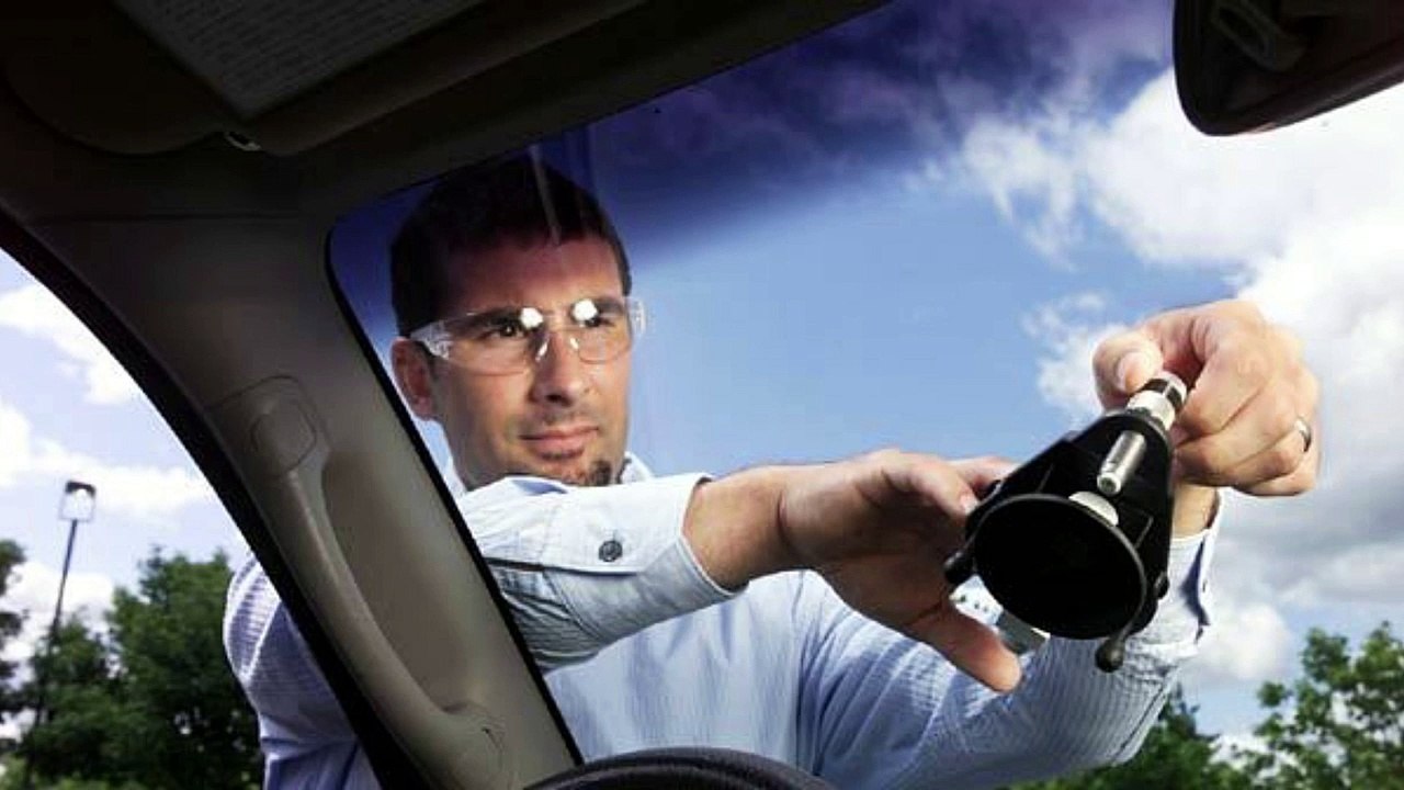 Patsco Windshield Repair Houston, Texas - Auto Glass Repair Houston - Rock Chip Repairs