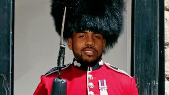 Houston Texans RB Arian Foster Speaks With British Accent During Interview