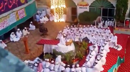 Mufti Muhammad Shoaib Teaching 400 Huffaz Student's Of Jamia Suffah Karachi