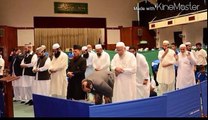 Jummah(Friday) Prayer By Mufti Muhammad Taqi Usmani In Kowloon Masjid Hong Kong 19/09/2014