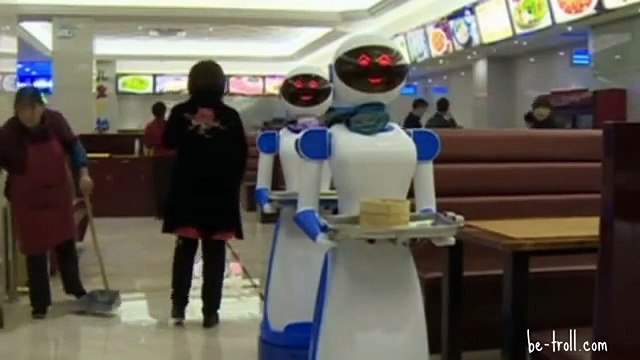 Un restaurant en Chine engage des robots comme serveurs
