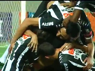 الهدف الرائع الذي جعل رونالدينهو يبكي