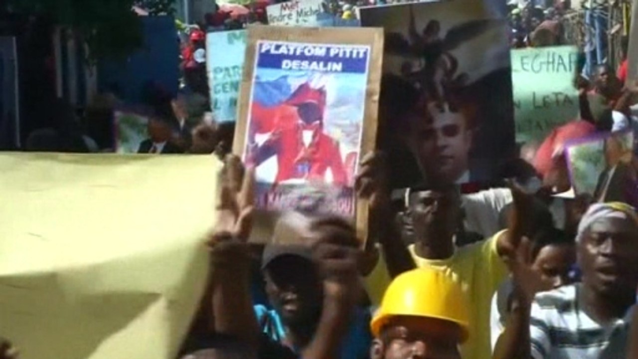 Thousands protest in Port-au-Prince
