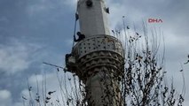 Minare Boyacıları Yüksekliğe Meydan Okuyor