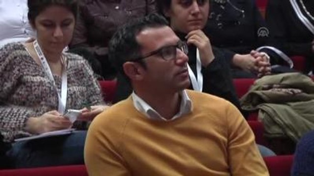 Elimi Tutar Mısın? Sempozyumu - Sare Davutoğlu