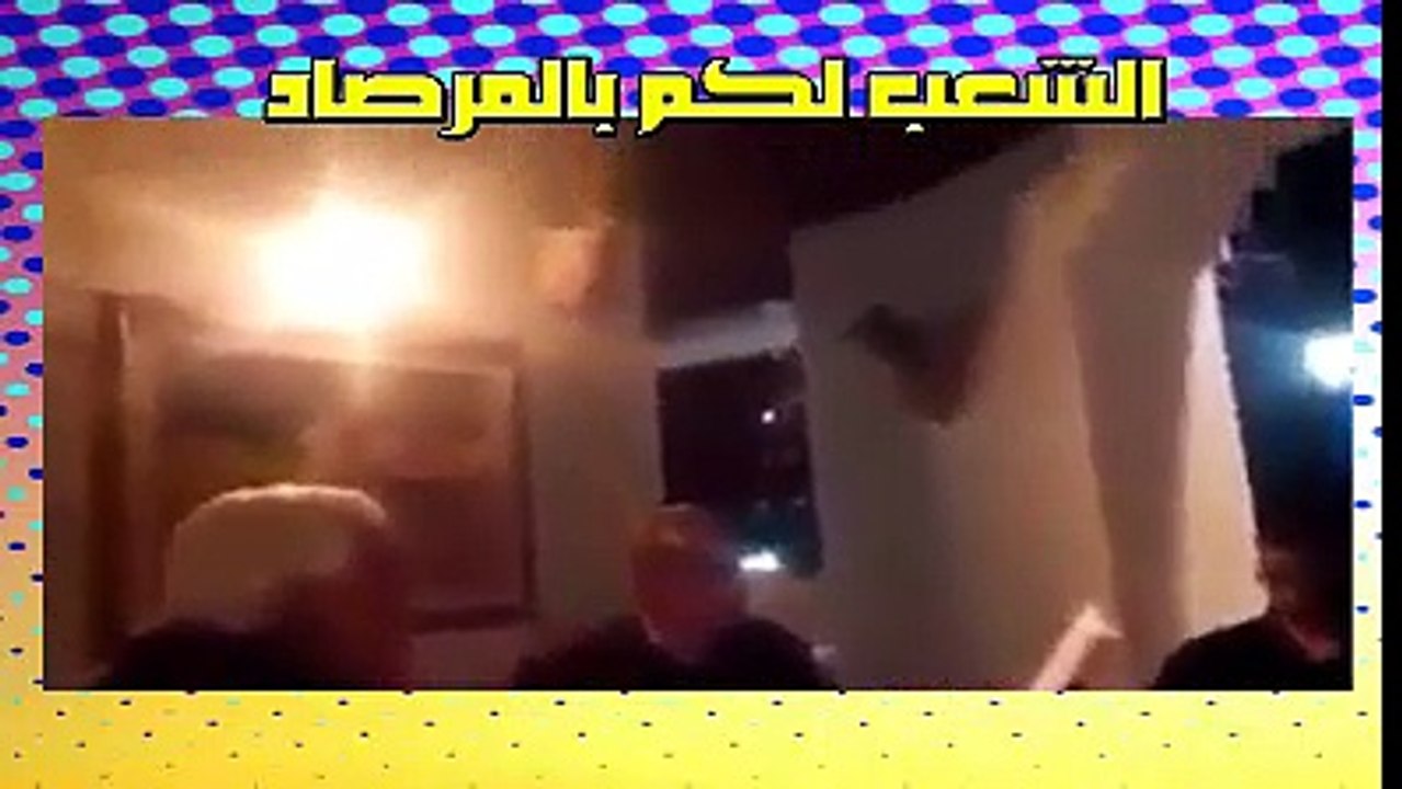حسن بن عثمان مع نور الدين بن تيشة في جلسة خمرية
