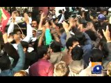 PML-N, PTI workers once again clash-Geo Reports-06 Dec 2014