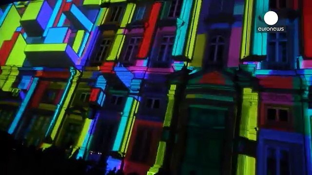 Лион зажигает огни