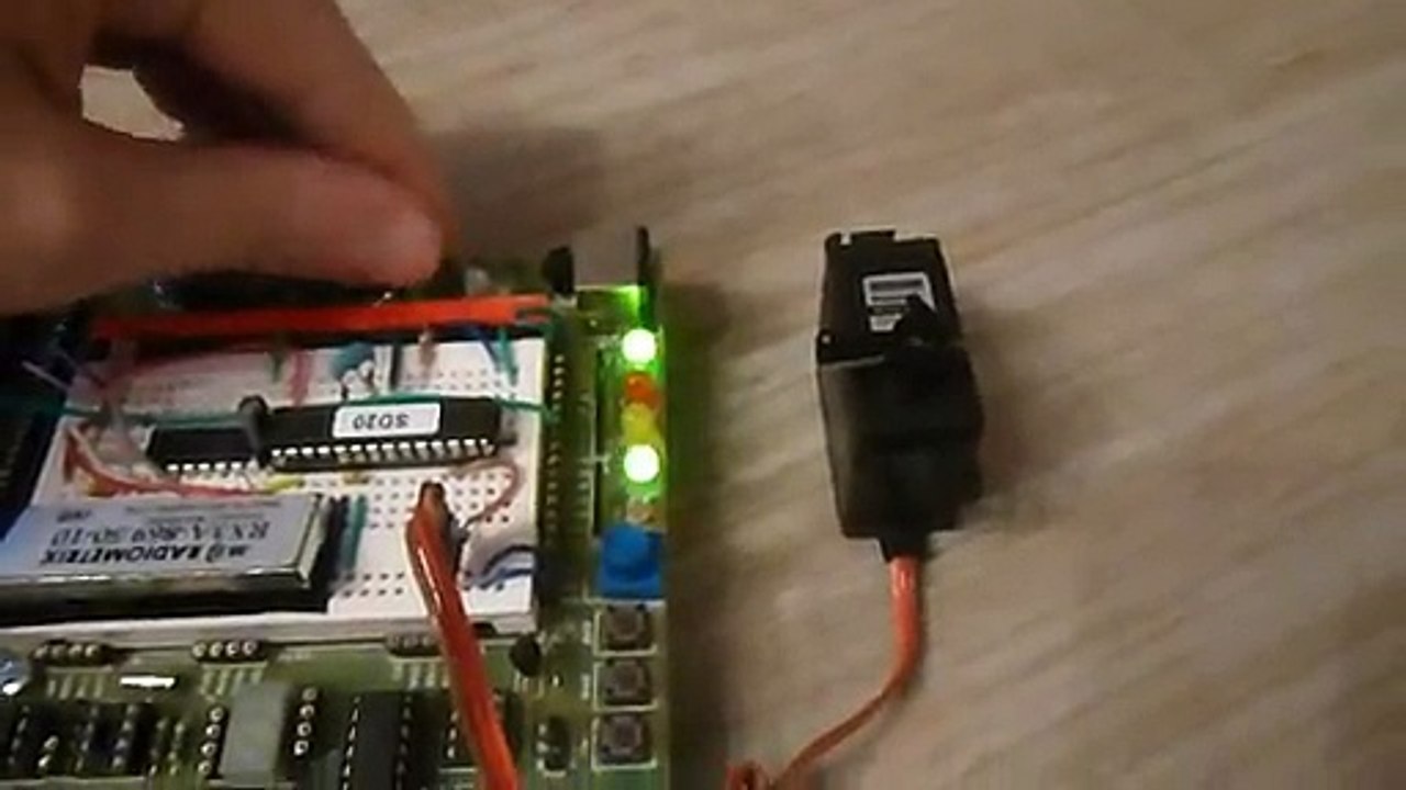 vidéo servo moteur avec  SD20