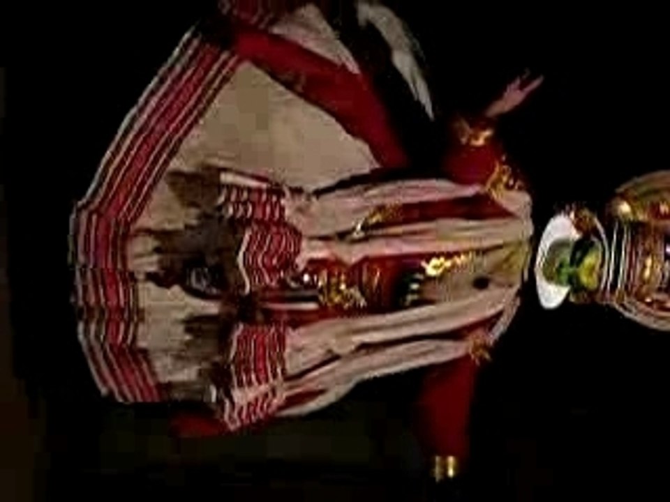 Extrait d'un spectacle de Kathakali