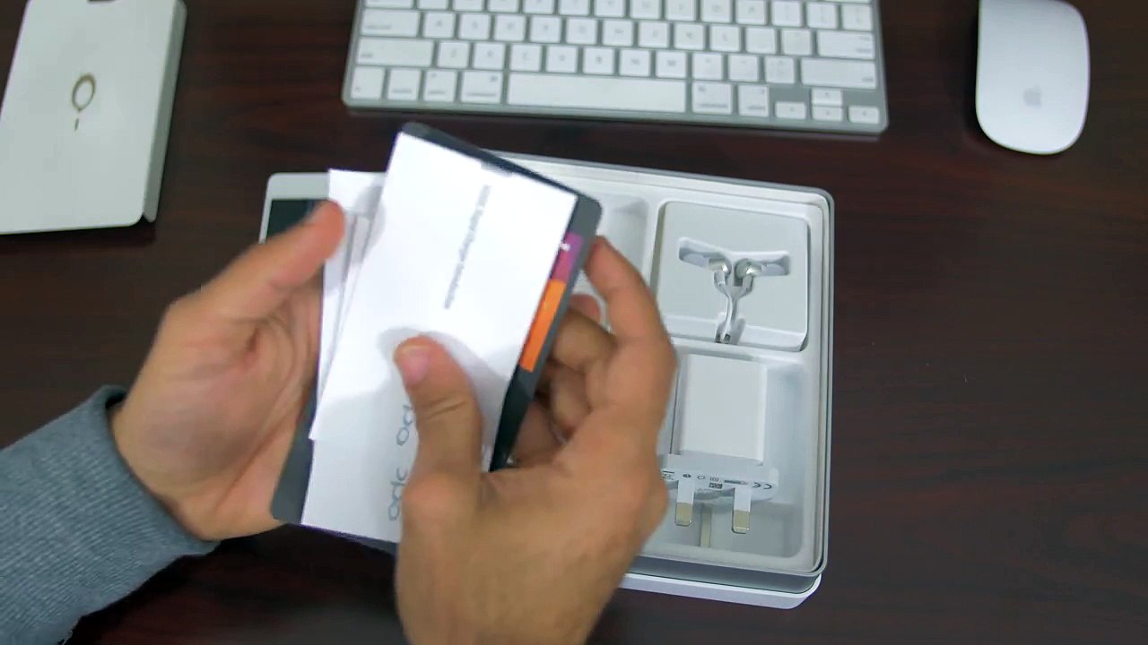 OPPO R5 Unboxing and First Impressions!