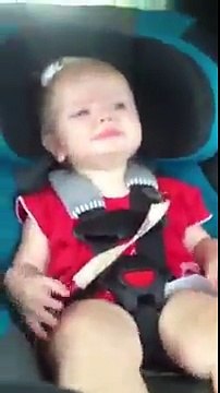 Aj Kal k bachay b Music sunty he pagal ho jatay