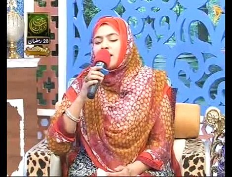 bari umeed hai sarkar qadmon main bulainge by Amber Ashraf live 2014 new naat