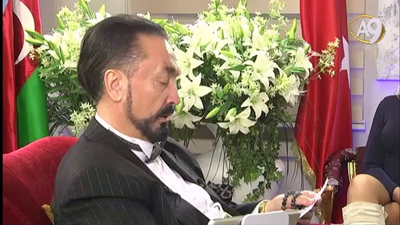 Adnan Oktar: Türkiye’de Musevi ve Hristiyan vatandaşlarımız her zaman korunmaktadır.