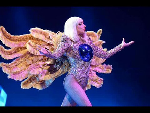 Lady Gaga - LoveGame Karaoke