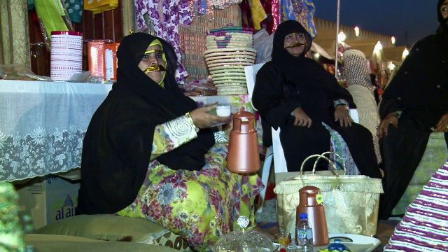 Les Emirats tiraillés entre identité bédouine et modernité